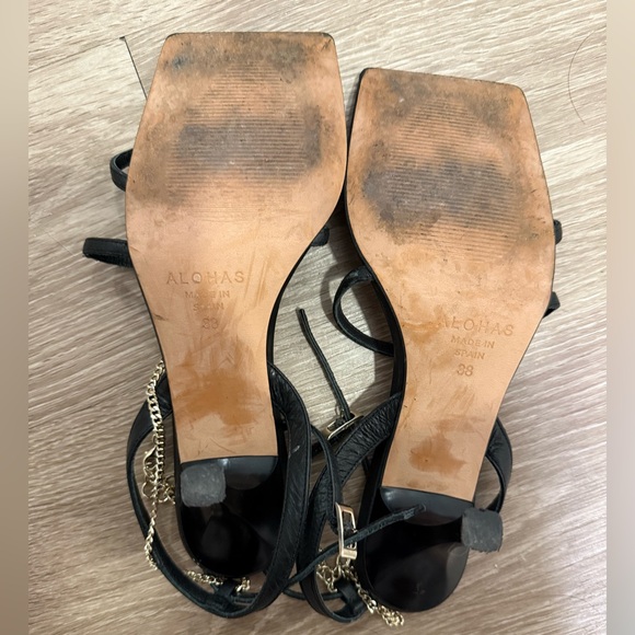 Aloha heels - Picture 3 of 3